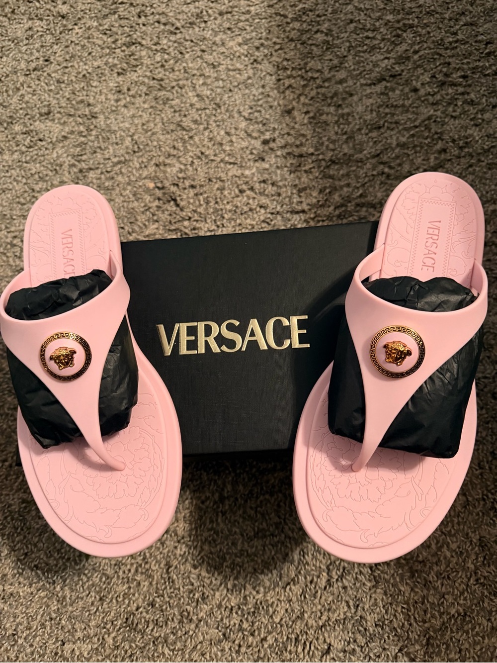 Versace Medusa Pastel Pink Rubber Thong Sandals Slides Size 40 / US 10 - Picture 1 of 8